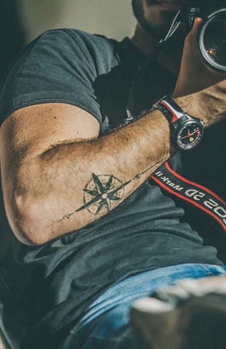 30 Cool Forearm Tattoos for Men