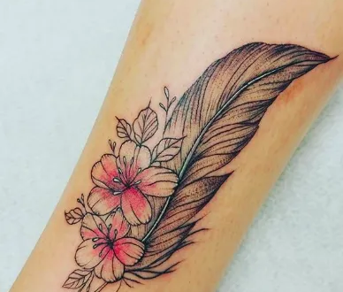 Find +100 Beautiful Feather Tattoo Ideas To Get Inspired